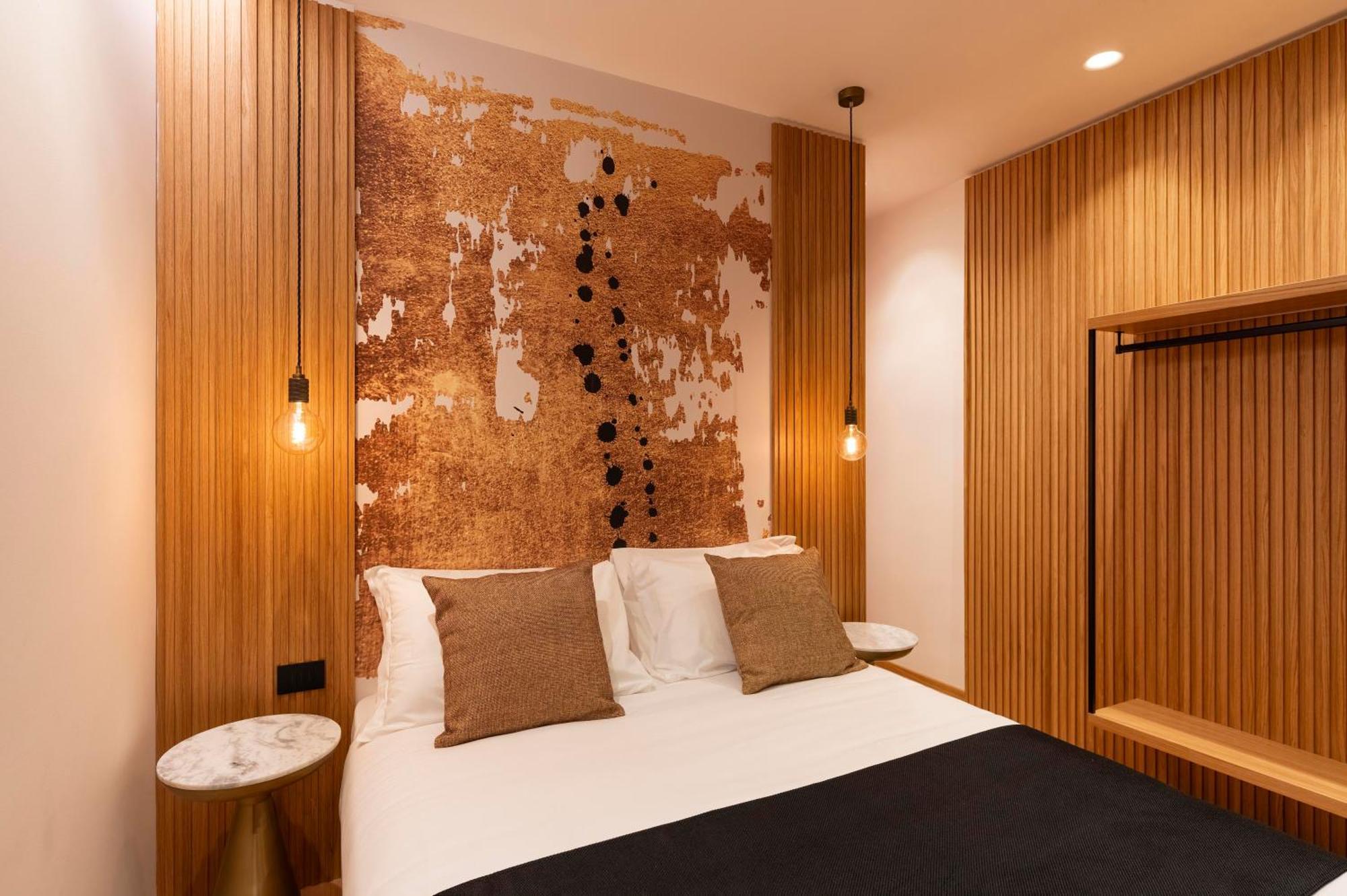 Grand Master - Symphony Guest house *